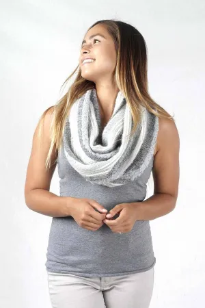 Alpaca Infinity Scarf - Boucle - Monochrome