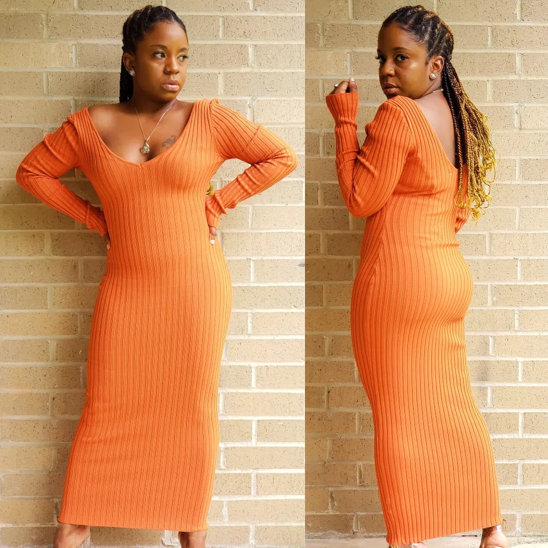 MONIKA - Ribbed Bodycon Midi