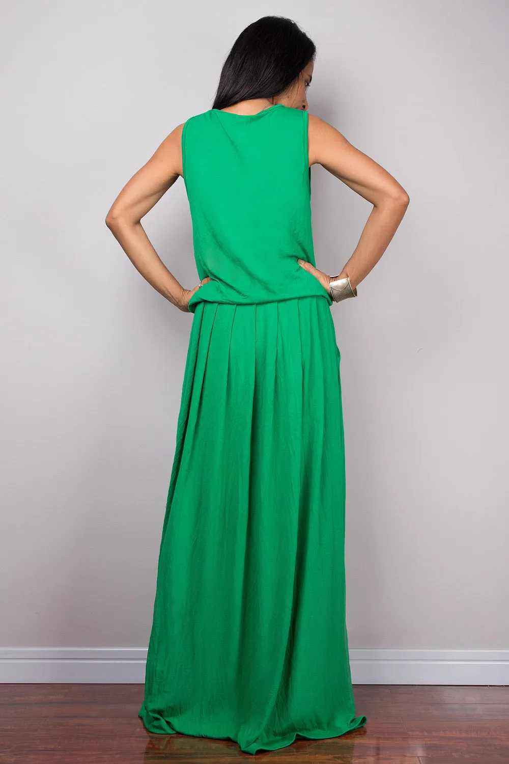 Sleeveless green maxi dress, Long green full dress with pockets