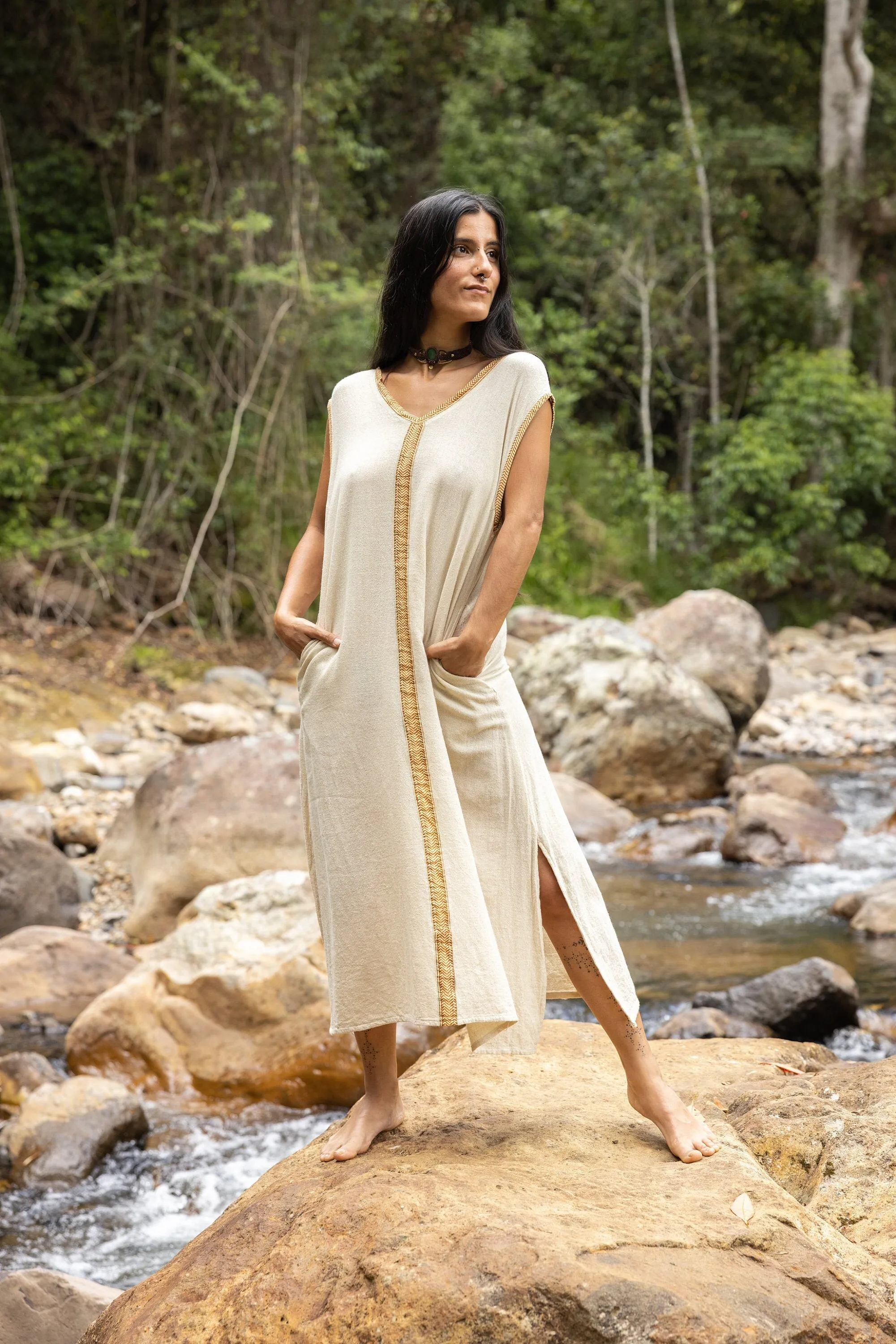 WAIATA Maxi Dress Beige Sleeveless Pockets Natural Cotton Boho Free-Flowing Relaxed Fit Spring Summer Kaftan Bohemian Breathable AJJAYA